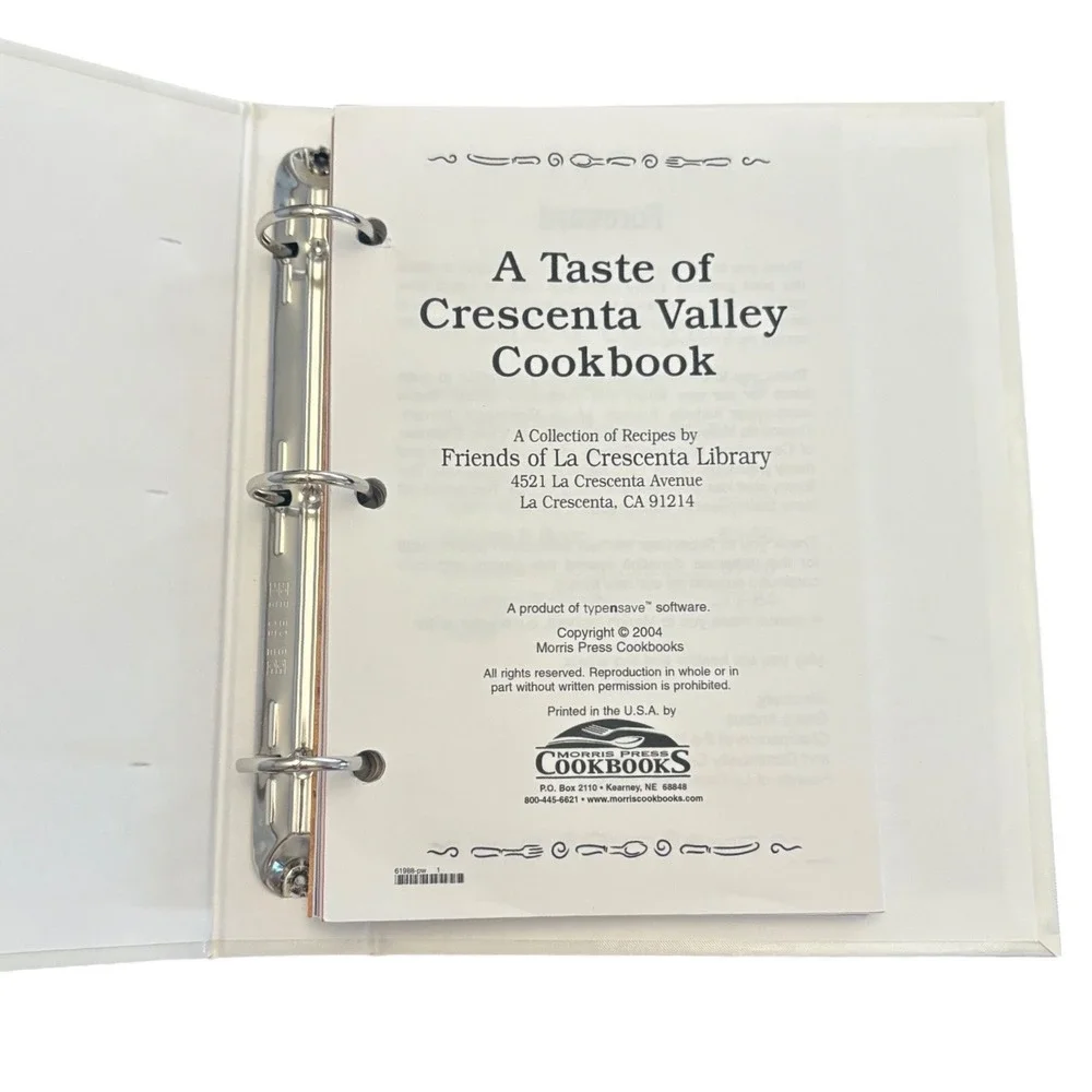 A Taste of Crescenta‎ Valley Cookbook Friends of La Crescenta Library 2004 CA